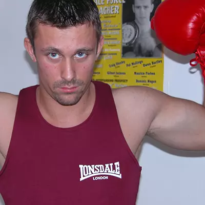 British Boxers: It’S A Hard Smash.